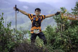 BIB: 2220
                            <button type="button" onclick="openModal(24765526)" class="btn btn-primary btn-sm float-right btn-popup" data-toggle="modal" data-target=".modal-high-quality">
                        <i class="fas fa-shopping-cart"></i> Add to Cart
                    </button>
                                            <button type="button" onclick="isThisMe(24765526, true)" class="btn btn-success btn-sm float-right btn-popup btn-isme hidden" data-toggle="tooltip" data-placement="bottom" title="นี่คือรูปของคุณใช่ไหม คลิกที่นี่เพื่อเอาเข้าอัลบั้ม">
                        <i class="fas fa-plus"></i> Add to album
                    </button>
                    <button type="button" onclick="isThisMe(24765526, false)" class="btn btn-warning btn-sm float-right btn-popup btn-isnotme hidden">
                        <i class="fas fa-ban"></i> Remove from album
                    </button>